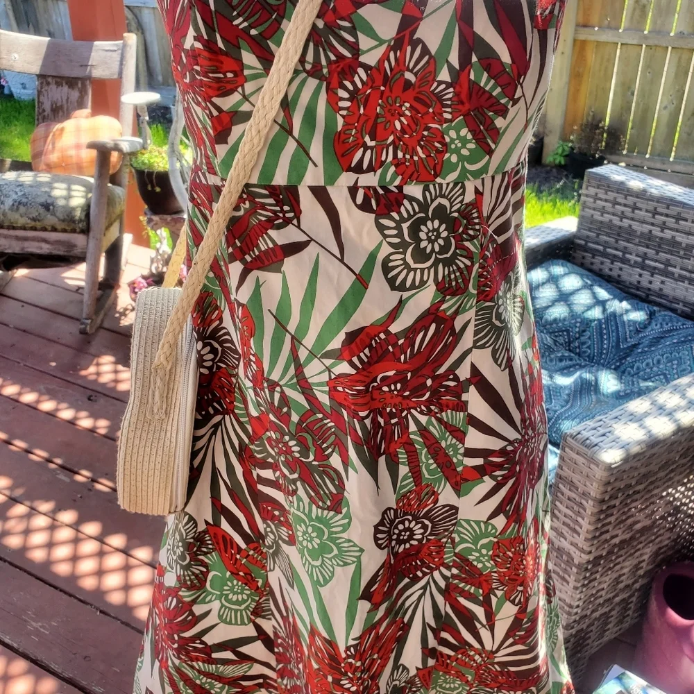 Gap Stretch A- Line Strapless Floral Dress Size 6 EUC - Picture 6 of 6